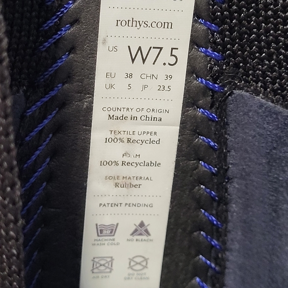 Rothy's The Flat Black Round Toe White Halo Slip on Shoes Retired Size 7.5 - Picture 9 of 12